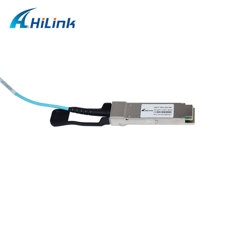Cable à fibres actives à 4 canaux pour les interconnexions de 40 et 10 Go